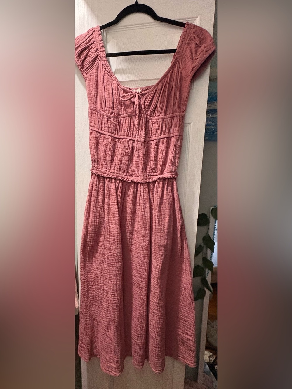 Women’s pink maxi dress